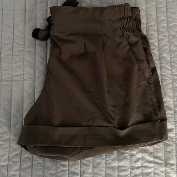 Black lululemon running shorts - Picture 3 of 5